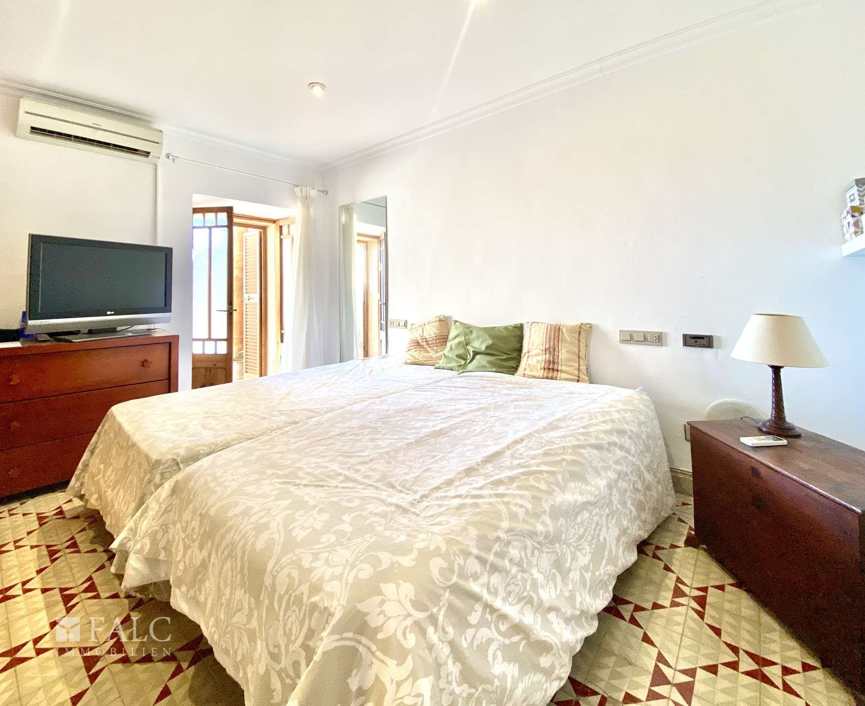 1.OG - 1.Schlafzimmer